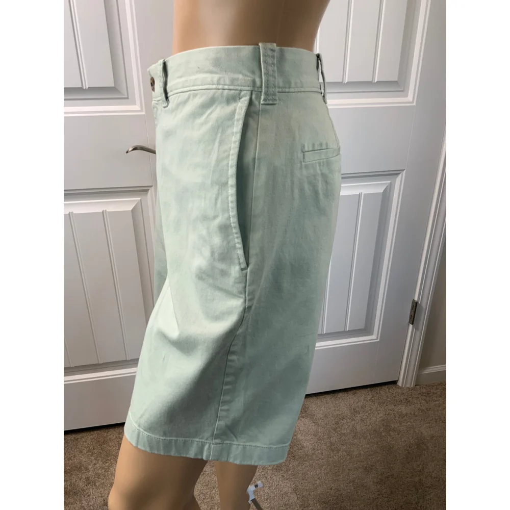 J. Crew Men's Shorts Sz 34 Sage Green Preppy Academia Coastal Belt Loops Pockets